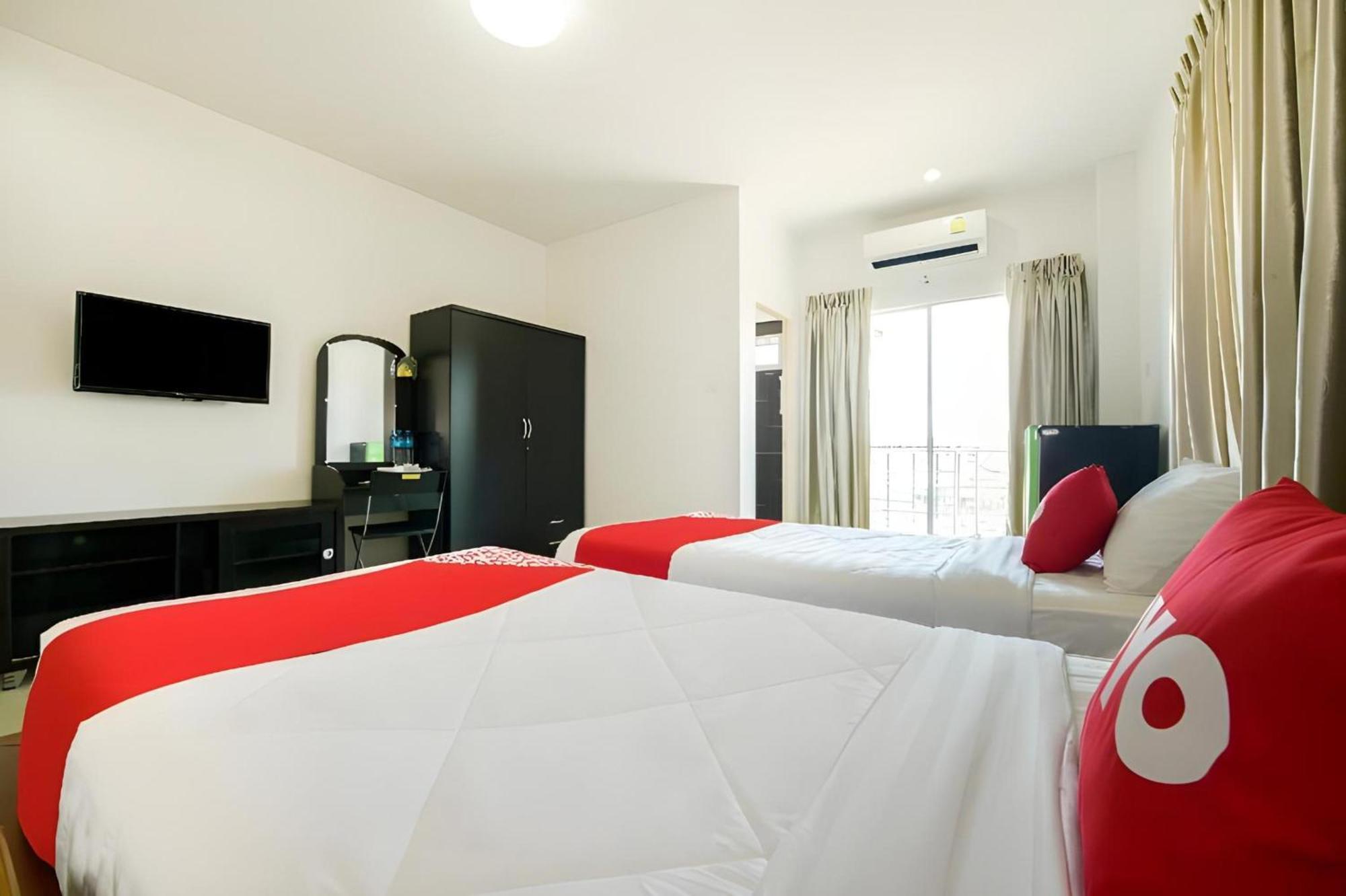Oyo 350 Mae Saeng Place Hotel 2*